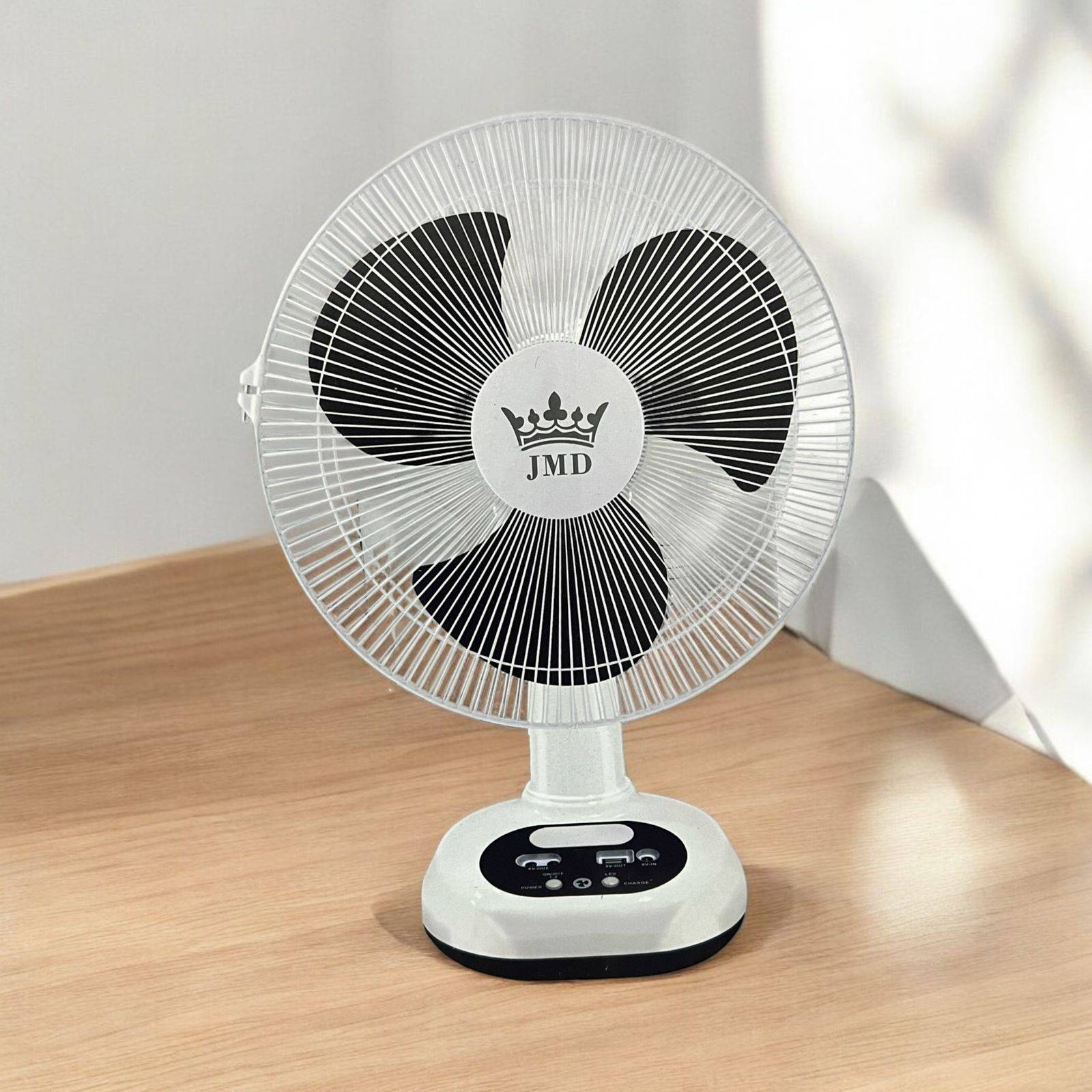 VENTILADOR RECARGABLE SOLAR JMD